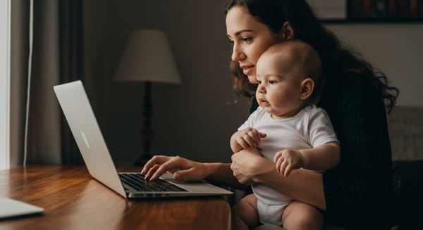 Como conciliar a maternidade com a carreira profissional